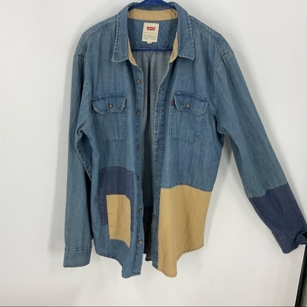 Levi’s Patchwork Button Front Light Weight Cotton… - image 3
